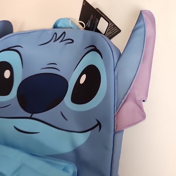 NWT Disney Loungefly Lilo & Stitch Clutching Heart Backpack Full Size School - Picture 3 of 13
